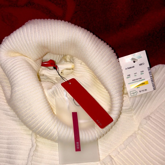 Sweater 🇺🇸🇺🇸🇺🇸🔥🔥🔥👑👑👑 - Picture 2 of 3